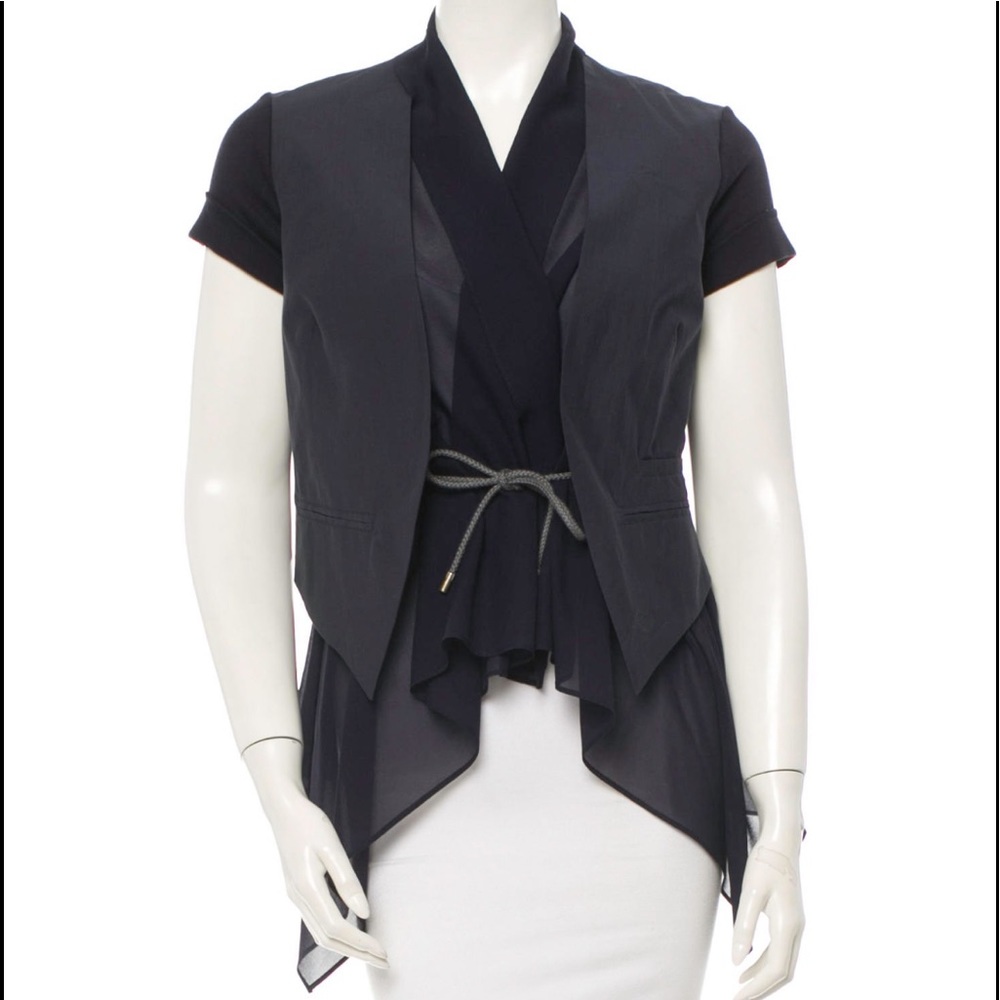 Brunello Cucinelli Navy Mixed Media V-neck top